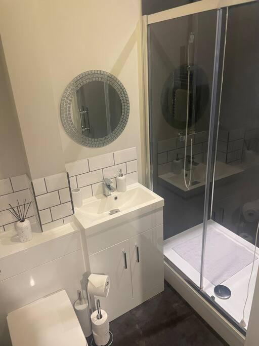 Fern House - By Shortstays4U 2 Bed House With Free Parking In The Town Centre Кингс-Линн Экстерьер фото